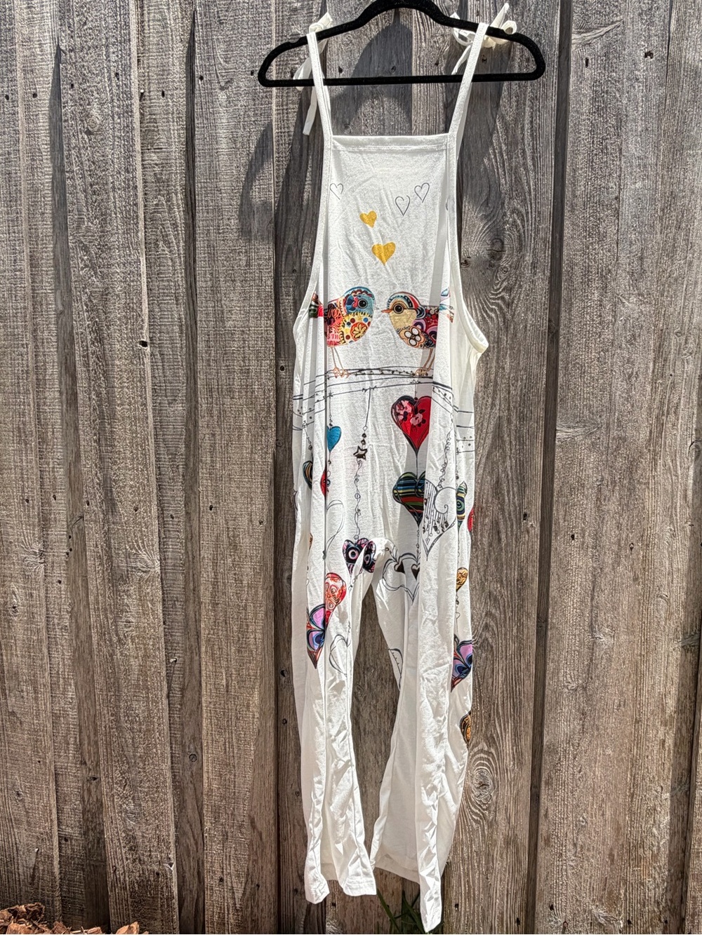 NWOT White Heart Bird Print Tie Strap Jumpsuit Romper Medium